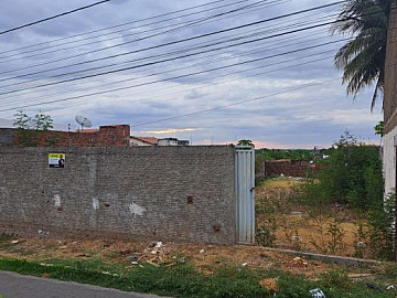Terreno pr�ximo ao centro - Sousa PB
